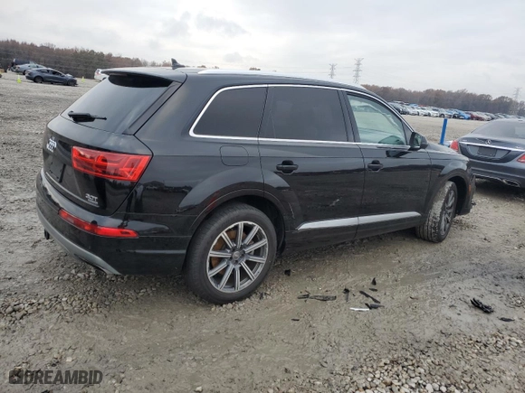 2017 Audi Q7 Premium Plus with VIN WA1LAAF76HD007795, listed as a Copart auction lot 83683424 with 123,070 mi miles and Salvage Title. Bid and sale history available at carsss.com. Image 3.
