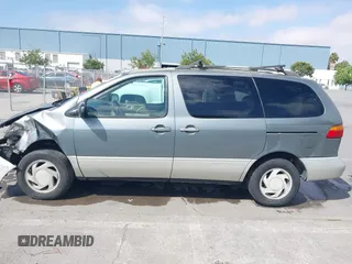 1998 Toyota Sienna LE с VIN 4T3ZF13C8WU033706, выставлен на аукционе IAAI как лот 42471688 с пробегом 187 774 миль миль и . История ставок и продаж доступна на DreamBid. Изображение 14.