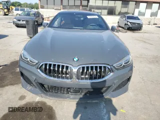 2021 BMW 8 Series M850i with VIN WBAGV8C04MCF78813, listed as a Copart auction lot 68984614 with 0 mi miles and Salvage Title. Bid and sale history available at carsss.com. Image 5.