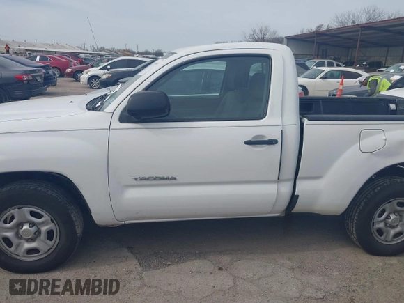 2010 Toyota Tacoma with VIN 5TENX4CN2AZ680940, listed as a IAAI auction lot 41735664 with 232,196 mi miles. Bid and sale history available at carsss.com. Image 14.