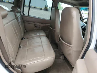 1997 Ford Explorer XLT z VIN 1FMDU35P9VZC22385, wystawiony jako Copart lot #53988855 z przebiegiem 225 597 mil mil oraz Szkoda całkowita • Salvage title. Historia ofert i sprzedaży dostępna na DreamBid. Obrazek 11.
