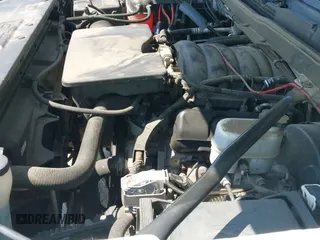 2015 Chevrolet Silverado 1500 LT с VIN 1GCRCREH4FZ435173, выставлен на аукционе IAAI как лот 42713468 с пробегом 180 585 миль миль и . История ставок и продаж доступна на DreamBid. Изображение 19.