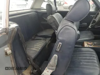 1981 Mercedes-Benz 380 SL z VIN WDBBA45AXBB006683, wystawiony jako Copart lot #50946465 z przebiegiem 109 694 mil mil oraz Nie do naprawy • Non repairable. Historia ofert i sprzedaży dostępna na DreamBid. Obrazek 10.