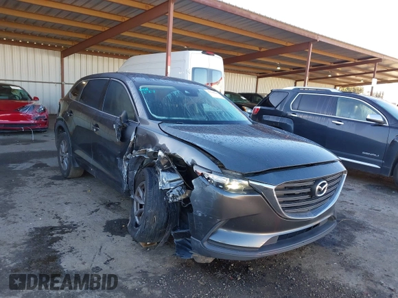 2018 Mazda CX-9 Sport z VIN JM3TCABY8J0203093, wystawiony jako IAAI lot #41218241 z przebiegiem 130 832 mil mil oraz . Historia ofert i sprzedaży dostępna na DreamBid. Obrazek 6.