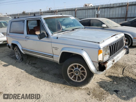 1985 Jeep Cherokee с VIN 1JCWB7742FT144063, выставлен на аукционе Copart как лот 84050844 с пробегом 80 072 миль миль и Чистый • Clean title. История ставок и продаж доступна на DreamBid. Изображение 4.