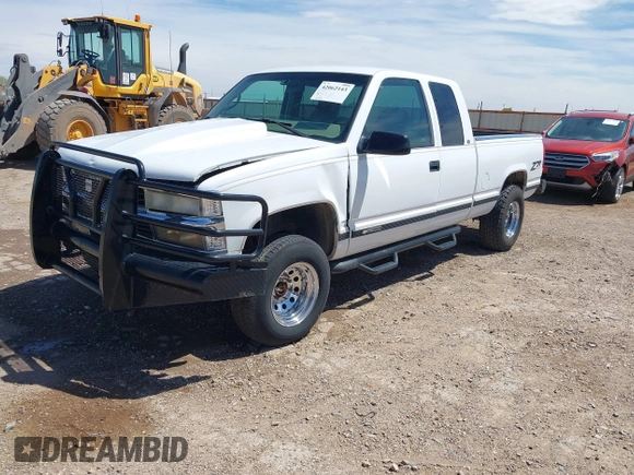 1998 Chevrolet Silverado 1500 with VIN 1GCEK19R0WR134874, listed as a IAAI auction lot 42062143 with 162,211 mi miles and . Bid and sale history available at DreamBid. Image 2.