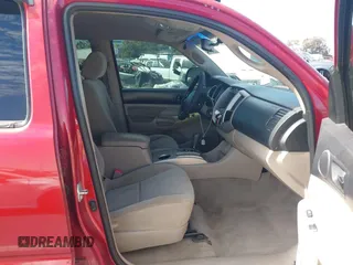 2007 Toyota Tacoma PreRunner with VIN 5TEJU62N77Z370439, listed as a IAAI auction lot 42674895 with 180,770 mi miles and . Bid and sale history available at DreamBid. Image 5.