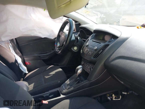 2016 Ford Focus SE with VIN 1FADP3F23GL392347, listed as a IAAI auction lot 39951722 with 143,679 mi miles. Bid and sale history available at carsss.com. Image 5.