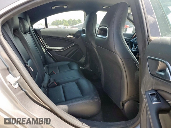 2014 Mercedes-Benz CLA 250 с VIN WDDSJ4EB1EN040403, выставлен на аукционе Copart как лот 61910835 с пробегом 120 532 миль миль и Списание • Salvage title. История ставок и продаж доступна на DreamBid. Изображение 10.