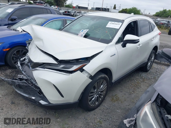 2021 Toyota Venza LE with VIN JTEAAAAH9MJ069812, listed as a IAAI auction lot 41885024 with Not Provided miles and . Bid and sale history available at carsss.com. Image 18.