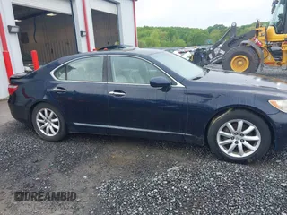2008 Lexus LS 460 with VIN JTHBL46F585073817, listed as a IAAI auction lot 42238404 with 218,617 mi miles and . Bid and sale history available at DreamBid. Image 13.
