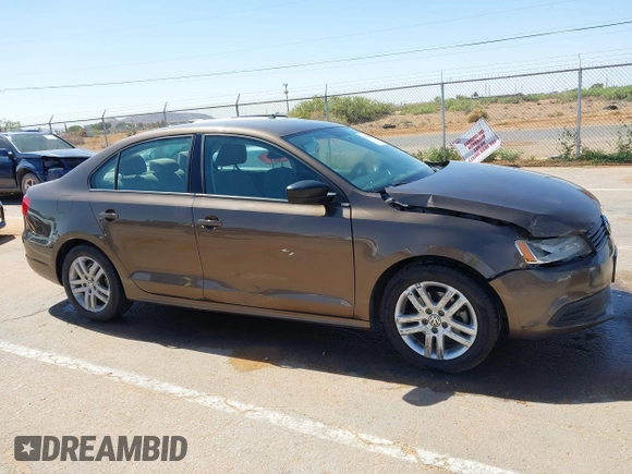 2014 Volkswagen Jetta S with VIN 3VW2K7AJ8EM319182, listed as a IAAI auction lot 42180101 with 133,495 mi miles and . Bid and sale history available at DreamBid. Image 13.