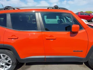 2020 Jeep Renegade Latitude z VIN ZACNJABB5LPL88670, wystawiony jako IAAI lot #42181204 z przebiegiem 45 448 mil mil oraz . Historia ofert i sprzedaży dostępna na DreamBid. Obrazek 12.