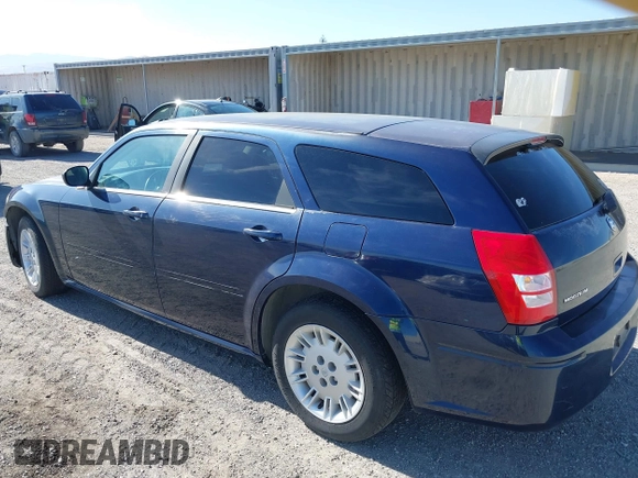 2005 Dodge Magnum z VIN 2D4FV48T35H513055, wystawiony jako IAAI lot #42323080 z przebiegiem 214 645 mil mil oraz . Historia ofert i sprzedaży dostępna na DreamBid. Obrazek 3.
