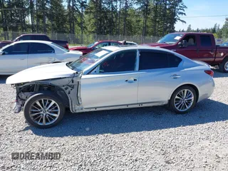 2018 Infiniti Q50 3.0t Luxe with VIN JN1EV7AR1JM443400, listed as a IAAI auction lot 42174726 with 74,677 mi miles. Bid and sale history available at carsss.com. Image 15.