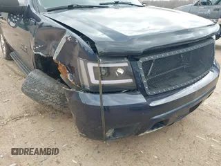 2008 Chevrolet Avalanche LTZ with VIN 3GNFK12348G263981, listed as a IAAI auction lot 41969035 with 246,182 mi miles and . Bid and sale history available at DreamBid. Image 14.