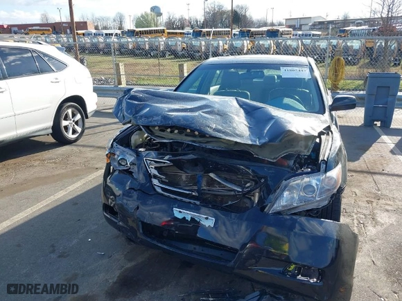 2009 Toyota Camry Hybrid with VIN 4T1BB46K89U110072, listed as a IAAI auction lot 41805447 with 206,566 mi miles. Bid and sale history available at carsss.com. Image 12.