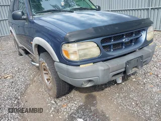 2000 Ford Explorer XLS с VIN 1FMZU72X7YZA84593, выставлен на аукционе IAAI как лот 42747834 с пробегом 213 022 миль миль и . История ставок и продаж доступна на DreamBid. Изображение 6.