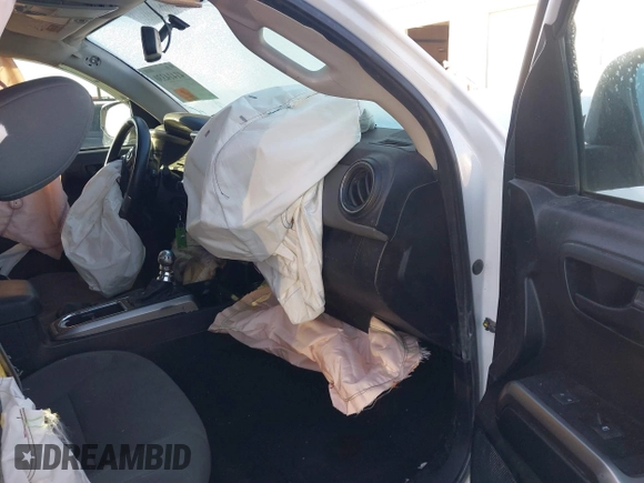 2017 Toyota Tacoma SR5 с VIN 3TMCZ5AN8HM062622, выставлен на аукционе IAAI как лот 41414330 с пробегом 39 399 миль миль и . История ставок и продаж доступна на DreamBid. Изображение 5.