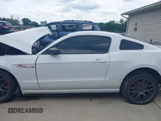 2014 Ford Mustang V6 with VIN 1ZVBP8AM3E5303642, listed as a IAAI auction lot 42559641 with 64,014 mi miles and . Bid and sale history available at DreamBid. Image 15.