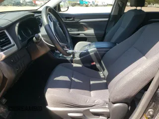 2017 Toyota Highlander LE with VIN 5TDBZRFH1HS454380, listed as a Copart auction lot 49449085 with 151,807 mi miles and Salvage title. Bid and sale history available at DreamBid. Image 7.