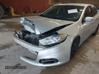 2013 Dodge Dart SXT z VIN 1C3CDFBAXDD233316, wystawiony jako IAAI lot #38213542 z przebiegiem 175 721 mil mil oraz . Historia ofert i sprzedaży dostępna na DreamBid. Obrazek 6.