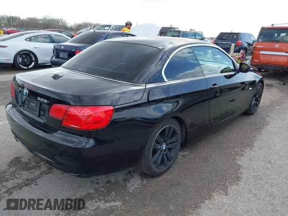 2011 BMW 3 Series 328i with VIN WBADW3C51BE540128, listed as a IAAI auction lot 41817505 with 220,406 mi miles. Bid and sale history available at carsss.com. Image 4.