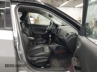 2019 Jeep Compass Trailhawk with VIN 3C4NJDDB8KT667863, listed as a IAAI auction lot 41944001 with 80,635 mi miles and . Bid and sale history available at DreamBid. Image 5.