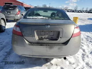 2006 Honda Civic Cpe DX with VIN 2HGFG122X6H002032, listed as a Copart auction lot 88782515 with 177,776 mi miles and Clean Title. Bid and sale history available at carsss.com. Image 6.
