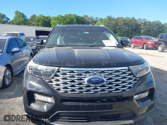 2020 Ford Explorer Platinum with VIN 1FM5K8HCXLGA34791, listed as a IAAI auction lot 42329315 with 65,820 mi miles and . Bid and sale history available at DreamBid. Image 12.