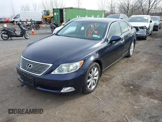 2008 Lexus LS LWB with VIN JTHGL46F785021269, listed as a IAAI auction lot 41882714 with 123,534 mi miles. Bid and sale history available at carsss.com. Image 17.
