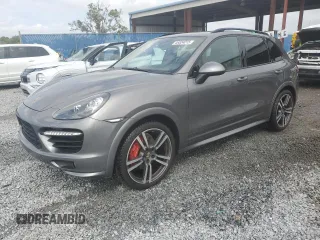 2014 Porsche Cayenne GTS z VIN WP1AD2A22ELA70950, wystawiony jako Copart lot #48324015 z przebiegiem 75 310 mil mil oraz Nie do naprawy • Non repairable. Historia ofert i sprzedaży dostępna na DreamBid. Obrazek 1.
