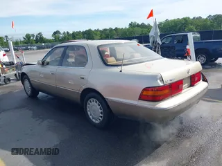 1991 Lexus LS z VIN JT8UF11E6M0097547, wystawiony jako IAAI lot #42224368 z przebiegiem 118 474 mil mil oraz . Historia ofert i sprzedaży dostępna na DreamBid. Obrazek 3.
