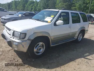 1998 Infiniti QX4 z VIN JNRAR05Y9WW020956, wystawiony jako IAAI lot #42169231 z przebiegiem 99 999 mil mil oraz . Historia ofert i sprzedaży dostępna na DreamBid. Obrazek 2.
