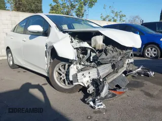2016 Toyota Prius Four with VIN JTDKARFU4G3525589, listed as a IAAI auction lot 41612929 with 197,114 mi miles. Bid and sale history available at carsss.com. Image 1.
