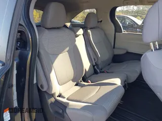 2021 Toyota Sienna LE with VIN 5TDKRKEC9MS040481, listed as a IAAI auction lot 41881118 with 41,843 mi miles. Bid and sale history available at carsss.com. Image 8.