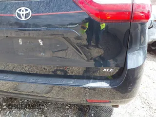 2017 Toyota Sienna XLE Auto Access Seat with VIN 5TDYZ3DC2HS805845, listed as a IAAI auction lot 41456888 with 138,475 mi miles and . Bid and sale history available at DreamBid. Image 17.