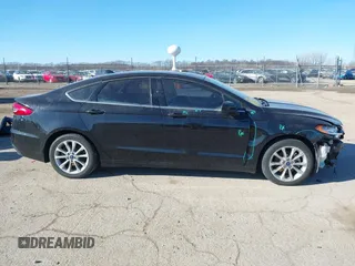 2020 Ford Fusion SE with VIN 3FA6P0LU1LR134904, listed as a IAAI auction lot 41448356 with 84,459 mi miles and . Bid and sale history available at DreamBid. Image 14.