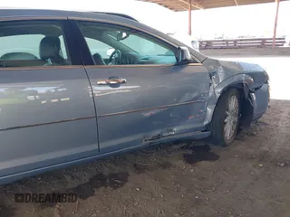 2007 Saturn Aura XR z VIN 1G8ZV57757F151801, wystawiony jako IAAI lot #42229126 z przebiegiem 86 535 mil mil oraz . Historia ofert i sprzedaży dostępna na DreamBid. Obrazek 6.