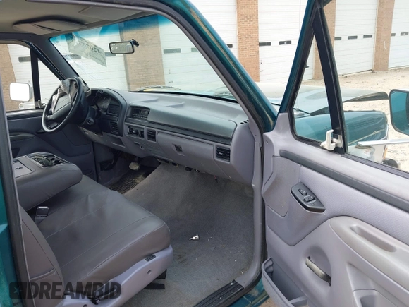 1996 Ford F-150 with VIN 1FTEX15N1TKA11657, listed as a IAAI auction lot 42076737 with 114,816 mi miles and . Bid and sale history available at DreamBid. Image 5.