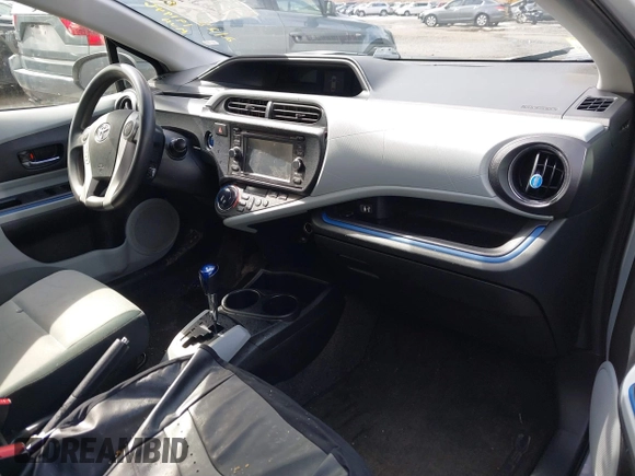 2012 Toyota Prius One z VIN JTDKDTB35C1512129, wystawiony jako IAAI lot #41737175 z przebiegiem 188 779 mil mil oraz . Historia ofert i sprzedaży dostępna na DreamBid. Obrazek 5.