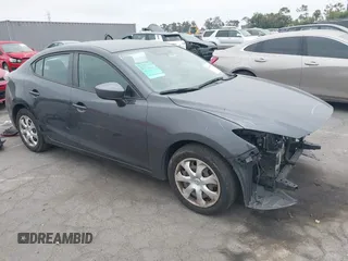 2015 Mazda 3 i Sport z VIN 3MZBM1U77FM194846, wystawiony jako IAAI lot #42461037 z przebiegiem 130 128 mil mil oraz . Historia ofert i sprzedaży dostępna na DreamBid. Obrazek 1.