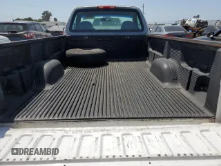 1997 Ford F-150 z VIN 1FTDF1722VKA23000, wystawiony jako Copart lot #59221975 z przebiegiem 182 352 mil mil oraz Czysty tytuł • Clean title. Historia ofert i sprzedaży dostępna na DreamBid. Obrazek 10.