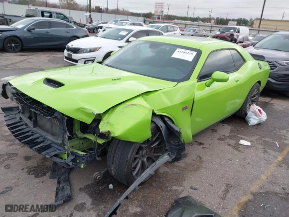 2015 Dodge Challenger SRT 392 with VIN 2C3CDZDJ3FH720636, listed as a IAAI auction lot 41285219 with 149,706 mi miles. Bid and sale history available at carsss.com. Image 17.