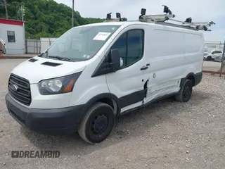 2019 Ford Transit z VIN 1FTYR1YG3KKB67475, wystawiony jako IAAI lot #42293822 z przebiegiem 125 529 mil mil oraz . Historia ofert i sprzedaży dostępna na DreamBid. Obrazek 16.