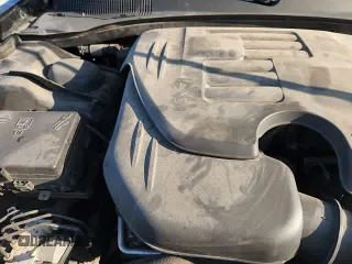 2017 Chrysler 300 Limited with VIN 2C3CCAAG3HH662219, listed as a Copart auction lot 81010485 with 121,675 mi miles and Salvage title. Bid and sale history available at DreamBid. Image 14.