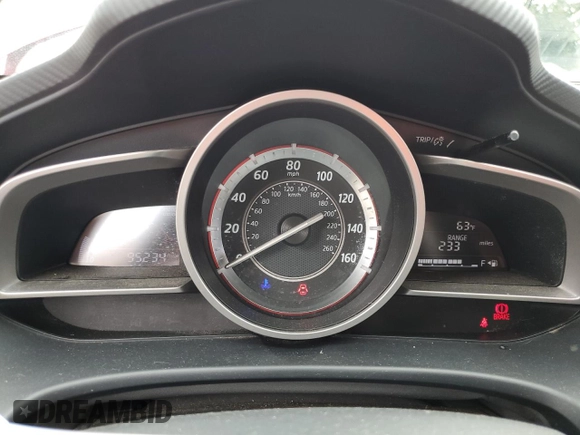 2015 Mazda 3 i Grand Touring z VIN JM1BM1M73F1221122, wystawiony jako Copart lot #50174635 z przebiegiem 95 234 mil mil oraz Nie do naprawy • Non repairable. Historia ofert i sprzedaży dostępna na DreamBid. Obrazek 9.