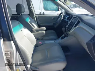 2006 Toyota Highlander z VIN JTEEW21AX60022809, wystawiony jako IAAI lot #41511900 z przebiegiem 183 891 mil mil oraz . Historia ofert i sprzedaży dostępna na DreamBid. Obrazek 5.
