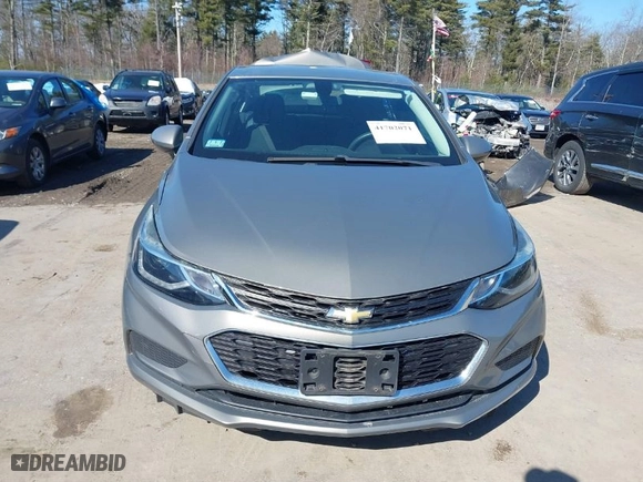 2018 Chevrolet Cruze LT with VIN 1G1BE5SM8J7133453, listed as a IAAI auction lot 41702071 with NaN miles. Bid and sale history available at carsss.com. Image 13.