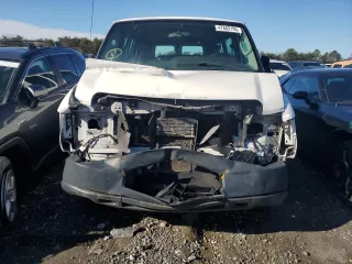 2013 Ford Econoline Passenger XL with VIN 1FMNE1BL4DDA74312, listed as a Copart auction lot 47883195 with 52,654 mi miles and Salvage title. Bid and sale history available at DreamBid. Image 5.